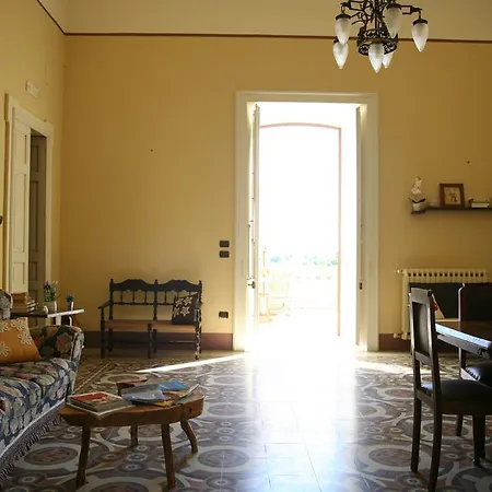Monticelli *