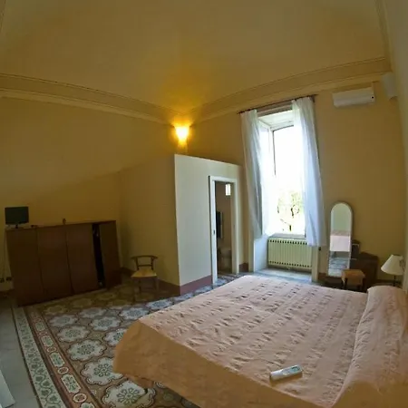 Monticelli Bed & Breakfast *