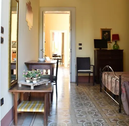 Alojamento de Acomodação e Pequeno-almoço Monticelli Nociglia
