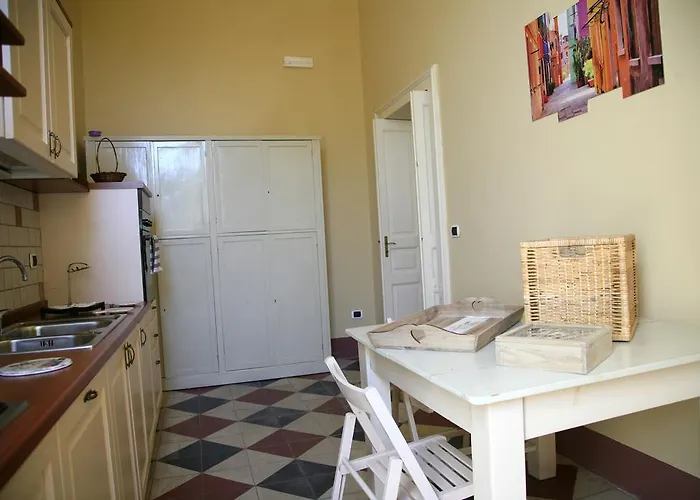 Alojamento de Acomodação e Pequeno-almoço Monticelli *